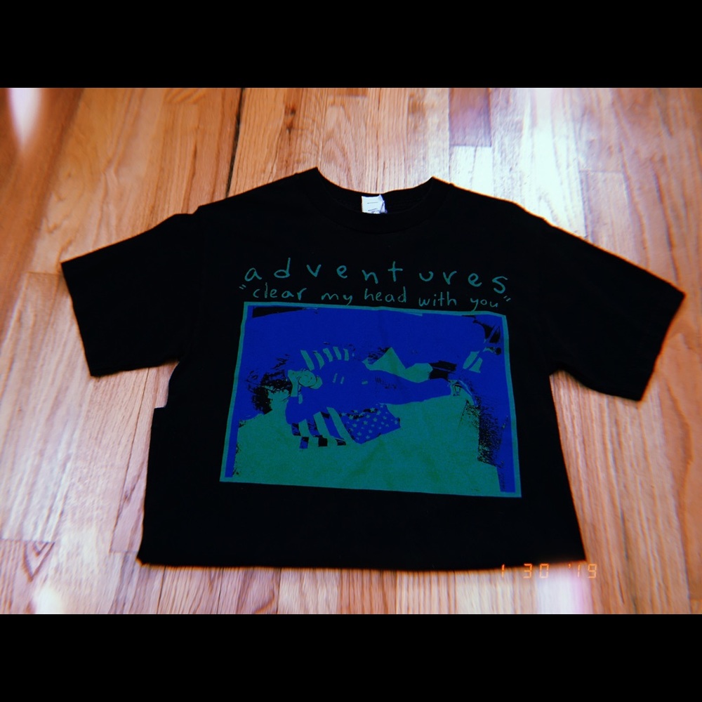 ‘Adventures’ tshirt